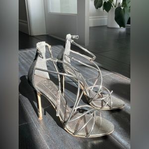 Elegant Metallic Heels!